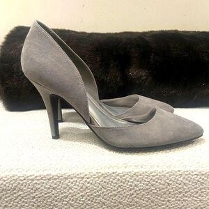 ♥️Christian Siriano grey Suede heels